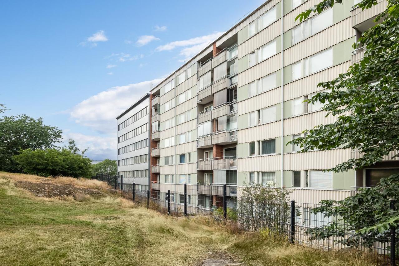 Wehost Spacious Traveller'S Hq Above Metro @Vilhonvuorenkuja 16 Apartment Хелзинки Екстериор снимка